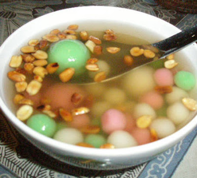 Resep Cara Membuat Sekoteng (Wedang Ronde) Resep Cara Membuat Sekoteng (Wedang Ronde)