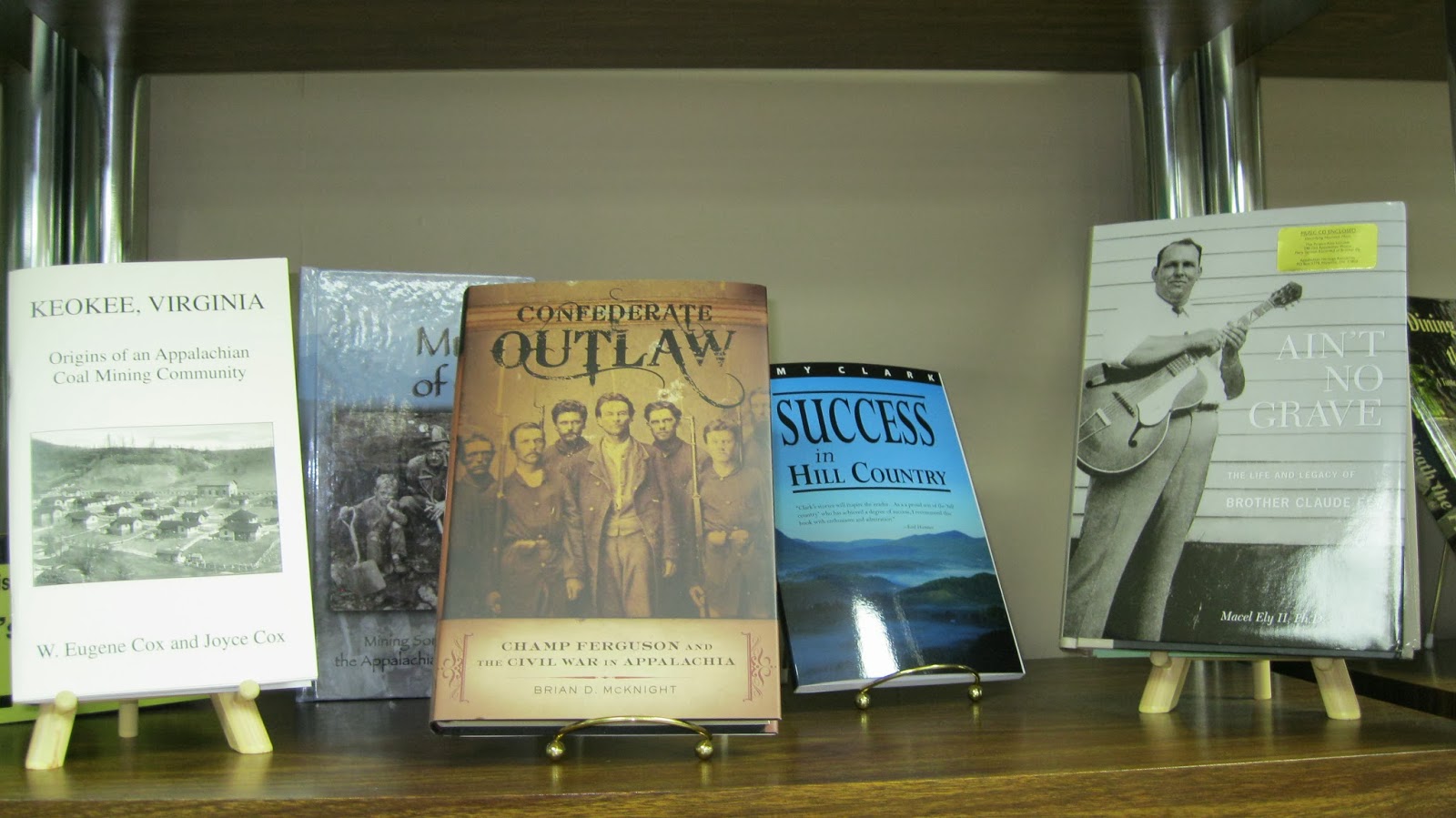 Lee County Virginia Stop 2 Powell Valley News in Pennington Gap