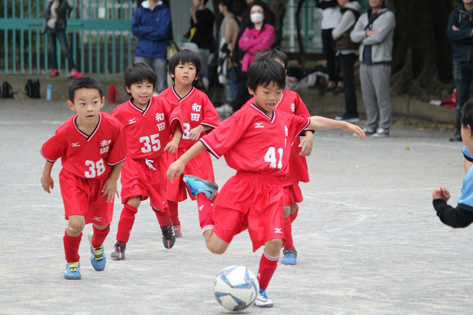 和田ブルドッグサッカークラブ 1年生練習試合 11月4日 和田小学校