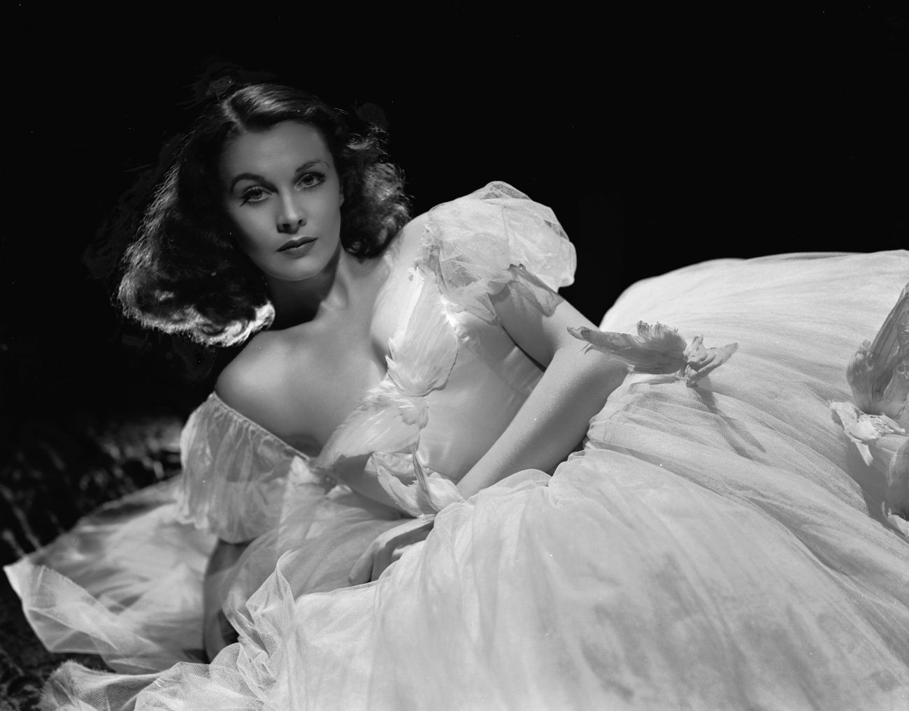 It's The Pictures That Got Smal...