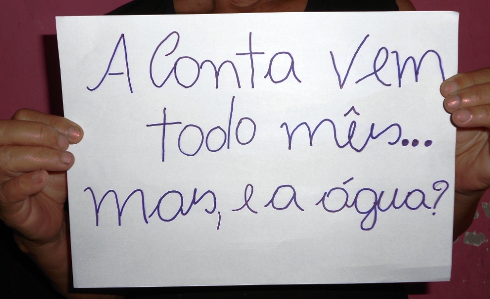 Resultado de imagem para faltando água
