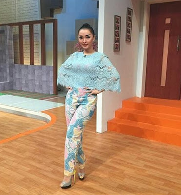 Lima Artis Dangdut Dengan Bayaran Termahal Sekali Manggung di Indonesia 1 Lima Artis Dangdut Dengan Bayaran Termahal Sekali Manggung di Indonesia