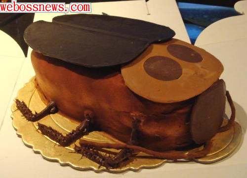 蟑螂蛋糕