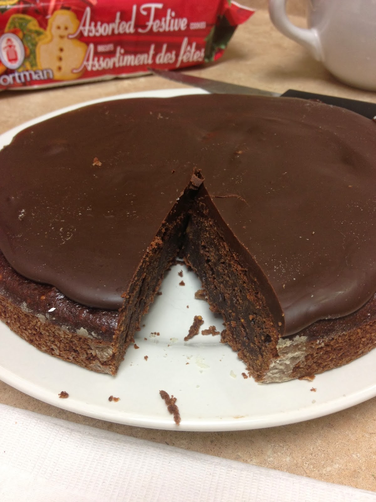 python.ampersand.pearls Chocolate Fig Cake with Chocolate Glaze