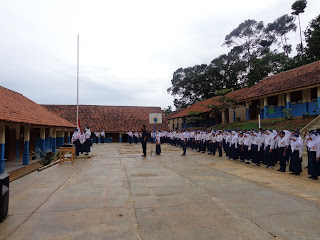upacara bendera smpn 2 pamulihan upacara bendera smpn 2 pamulihan
