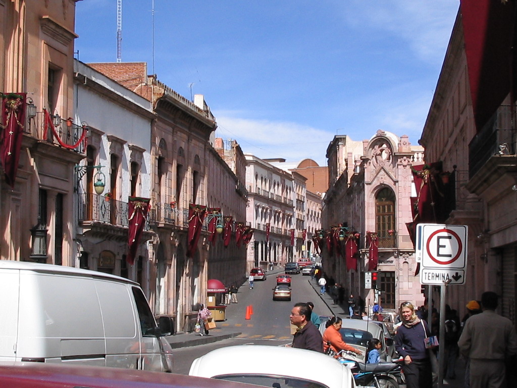 http://4.bp.blogspot.com/--ZcNHwjLDyQ/TaXYdP5JQuI/AAAAAAAAAMk/VFtiUcx77M8/s1600/Zacatecas.jpg