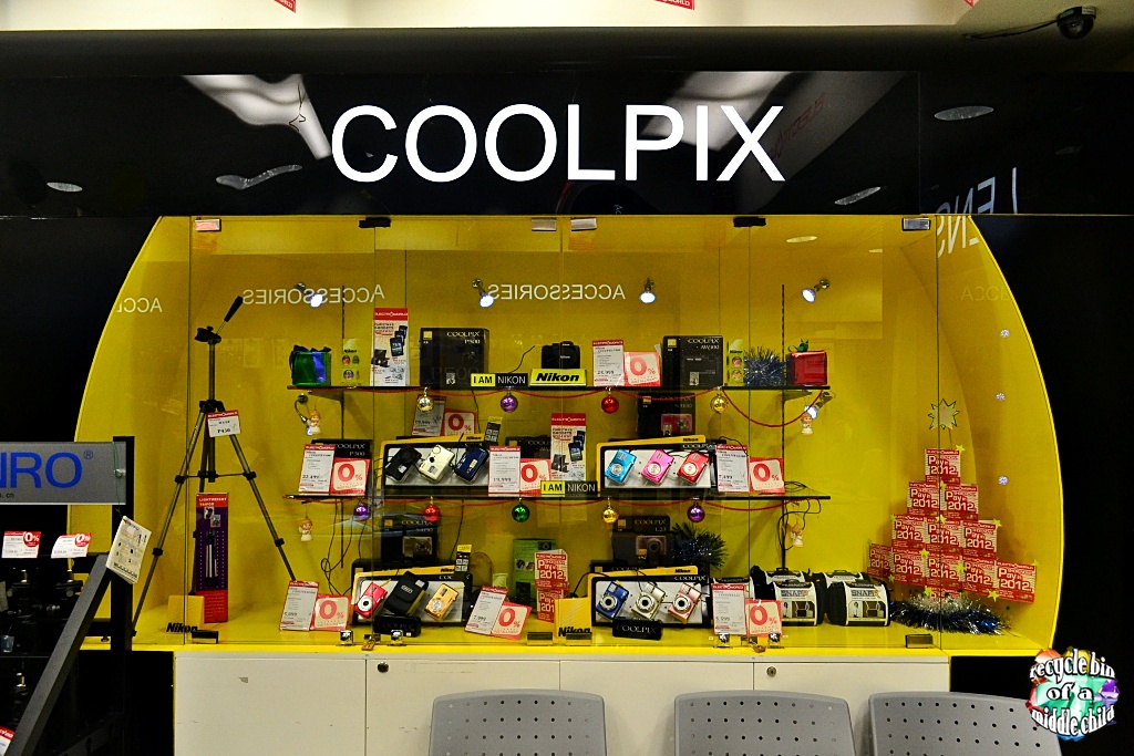 Nikon 1 and Nikon Concept Store at SM North EDSA Recycle Bin of a