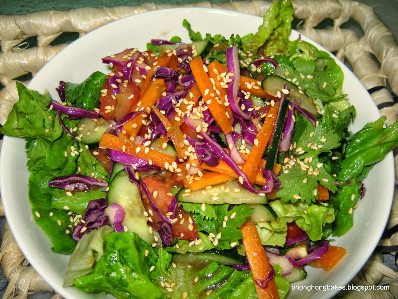 Phong Hong Bakes and Cooks! Miso Honey Salad Dressing