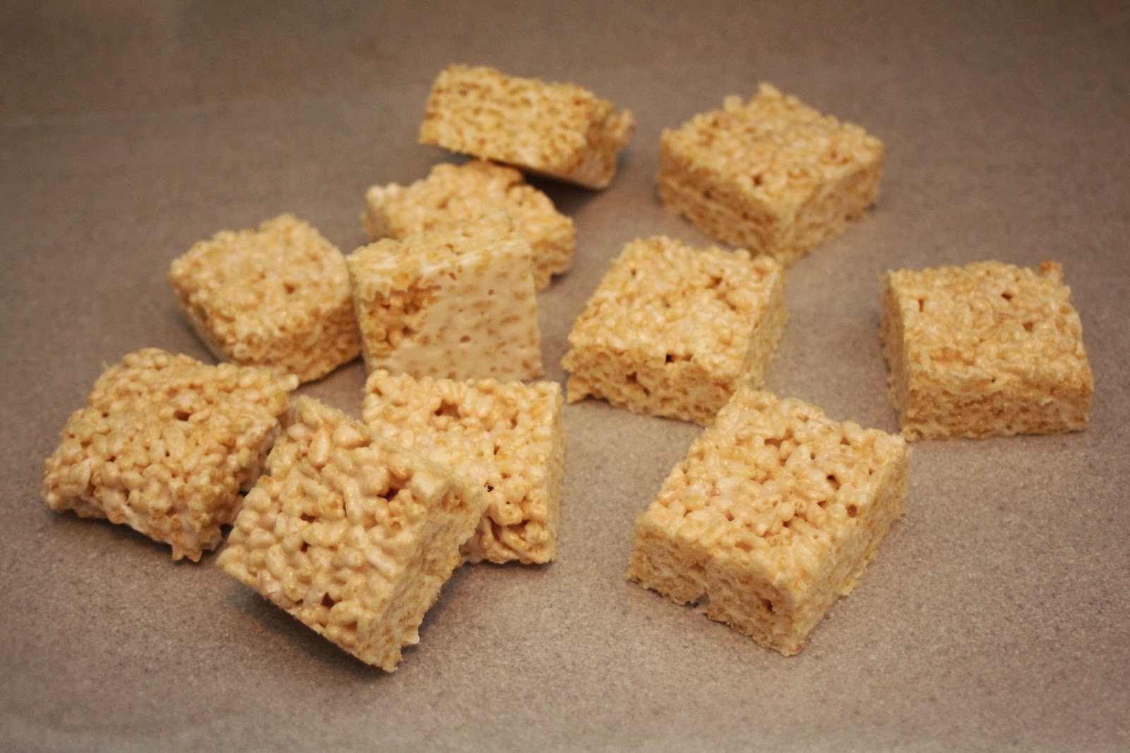 Julie Bakes Extra marshmallowy Rice Krispie treats
