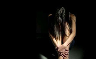 7 عاطلين يتناوبون اغتصاب ربة منزل بالغربية
