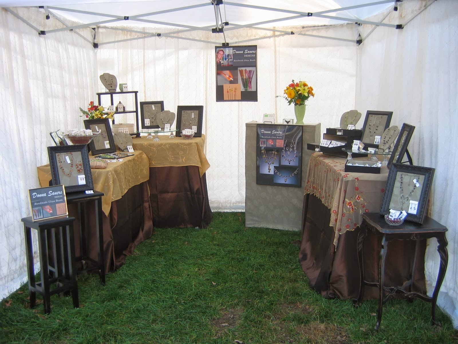 Donna Sauers Designs: Evolution of an Art Fair Booth and Design Tips
