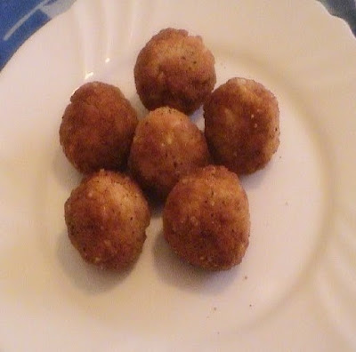 Bolas De Queso