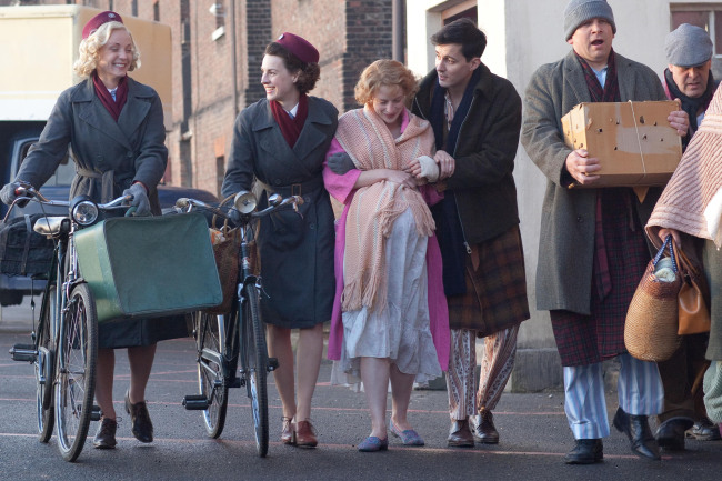 Easy Retirement Songs From Call The Midwife Series 3 It stars jessica raine, miranda hart, helen george, bryony hannah, laura main, jenny agutter, pam ferris, judy parfitt, cliff parisi, stephen mcgann. easy retirement blogger