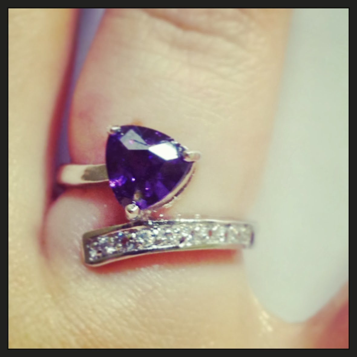 Life of a mad typer Diamond Candle review and giveaway