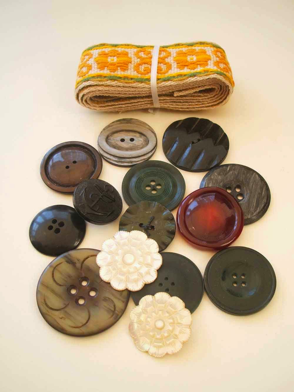 Me, You and Magoo Simple tutorial for a handmade vintage trim bookmark