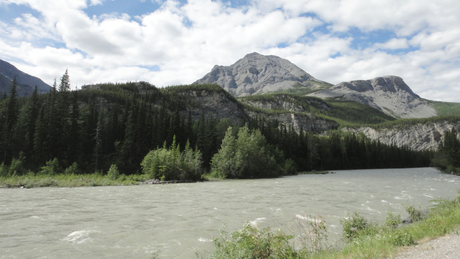 Riding the USA Day 8 Charlie Lake, BC Liard River Hot Springs, BC