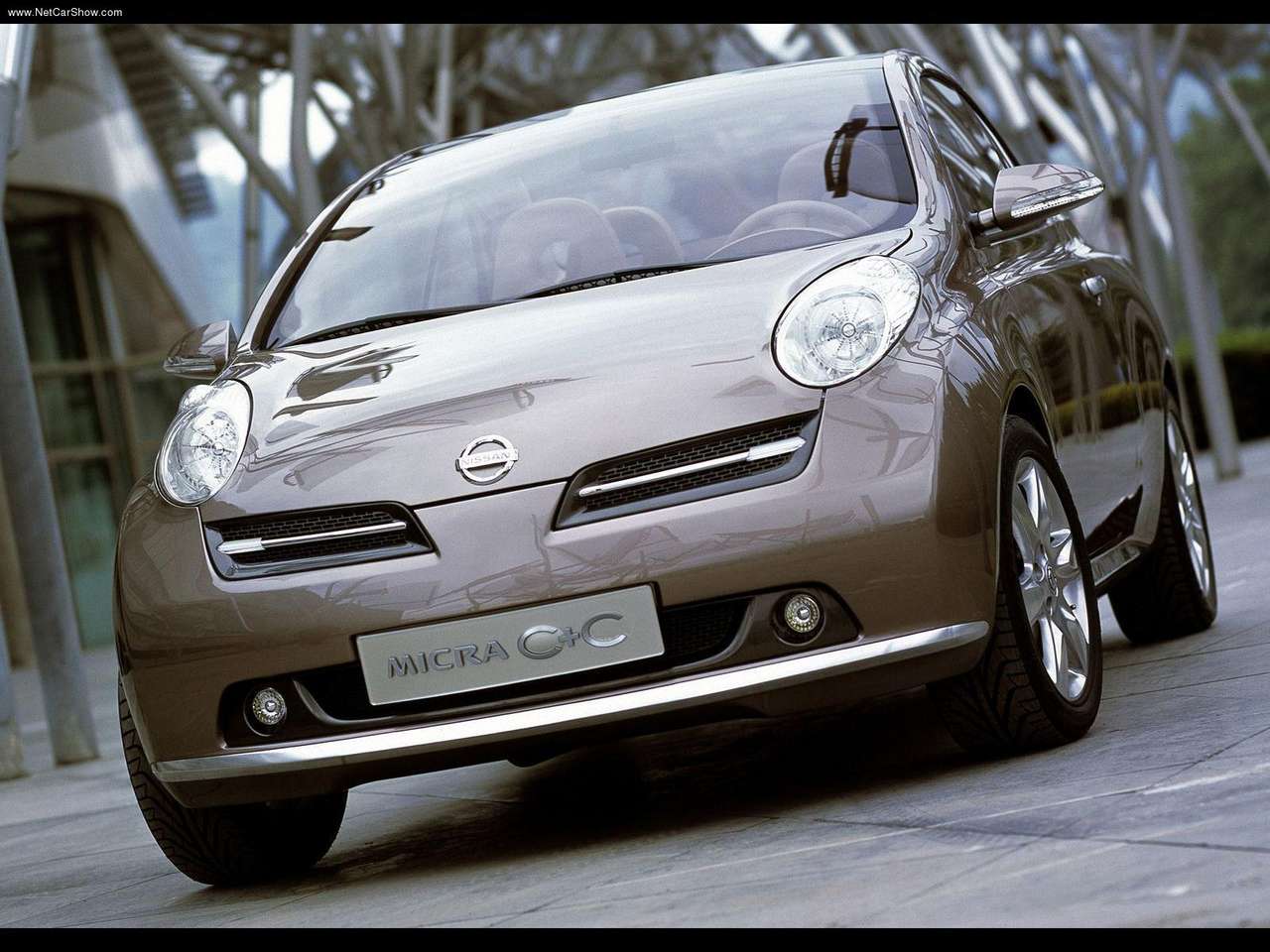 http://4.bp.blogspot.com/--cVzN5ebfkc/TYDEbYgkoFI/AAAAAAAAGIc/fjWq0L8sr54/s1600/Nissan-Micra_C%252BC_Concept_2002_1280x960_wallpaper_04.jpg
