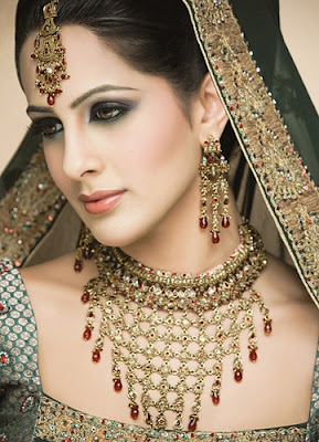 bridal jewellery designsclass=bridal jewellery