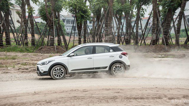 Hyundai i20 Active: Crossover đô thị hoàn hảo Hyundai i20 Active: Crossover đô thị hoàn hảo