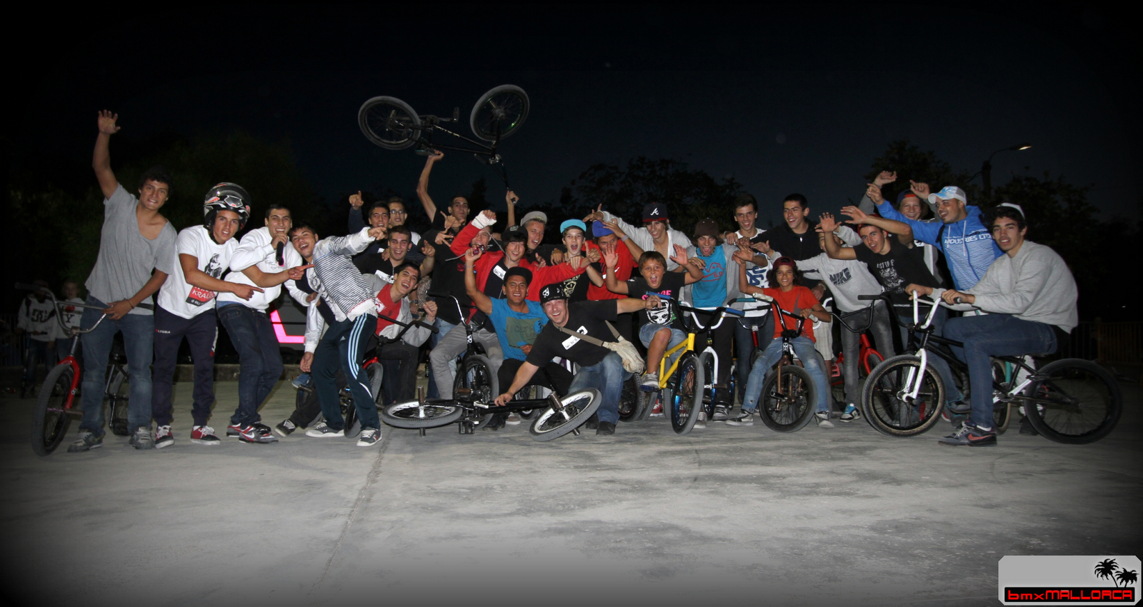 http://4.bp.blogspot.com/--dLuJfsqi1U/TqRFtlDfIiI/AAAAAAAAIXo/bNCPHv8kcsU/s1600/xtreme%2B%25288%2529.jpg