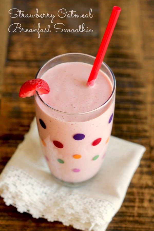 Strawberry Oatmeal Breakfast Smoothie