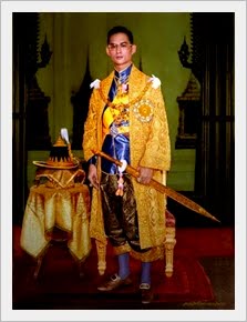 ขอเป็นข้ารองพระบาททุกชาติไป