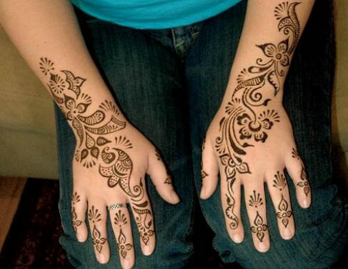 Mehndi Model