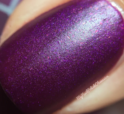 Zoya Matte Velvet Holiday; Iris Zoya Matte Velvet Holiday; Iris