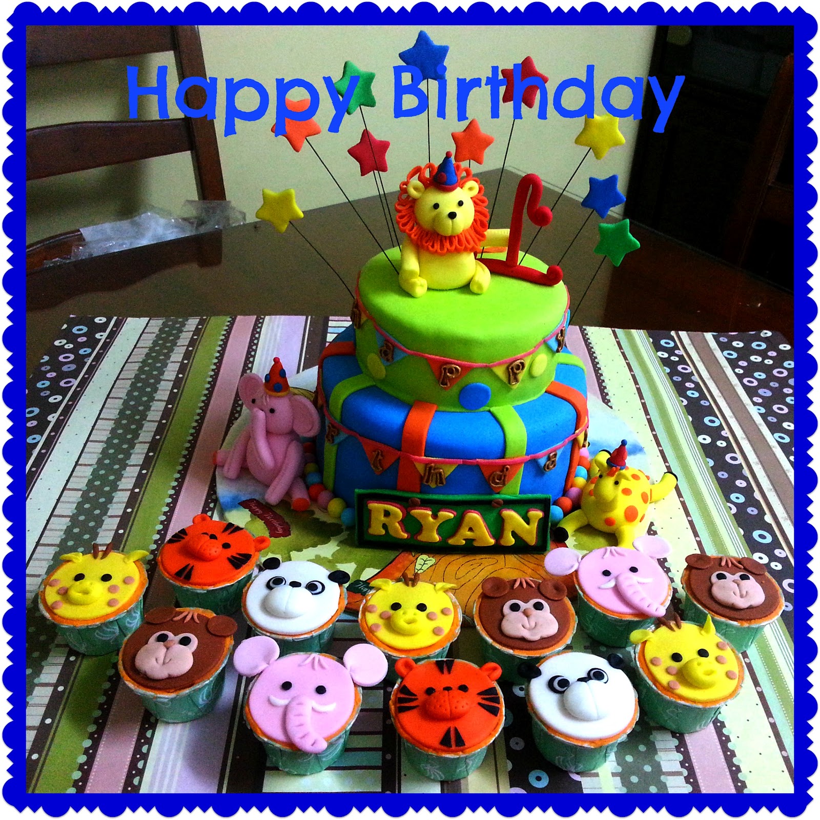 Cupcakes Fairytale RYAN'S 1ST "ANIMAL KINGDOM" BIRTHDAY PARTY