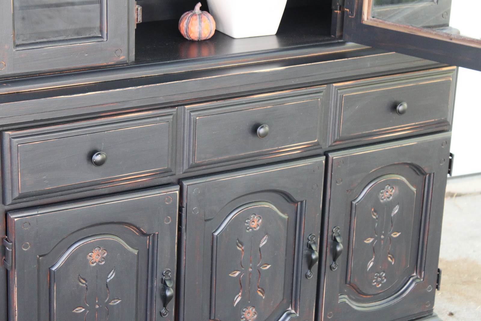 Black Distressed Hutch