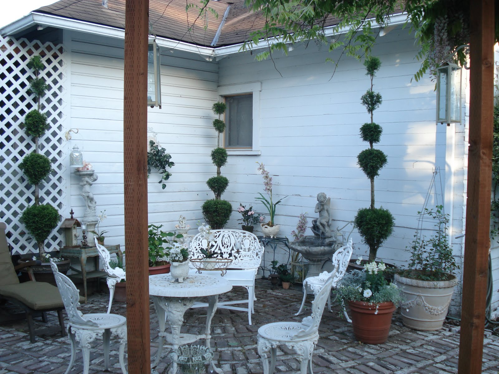 French Beauty Mark: French Garden Patio