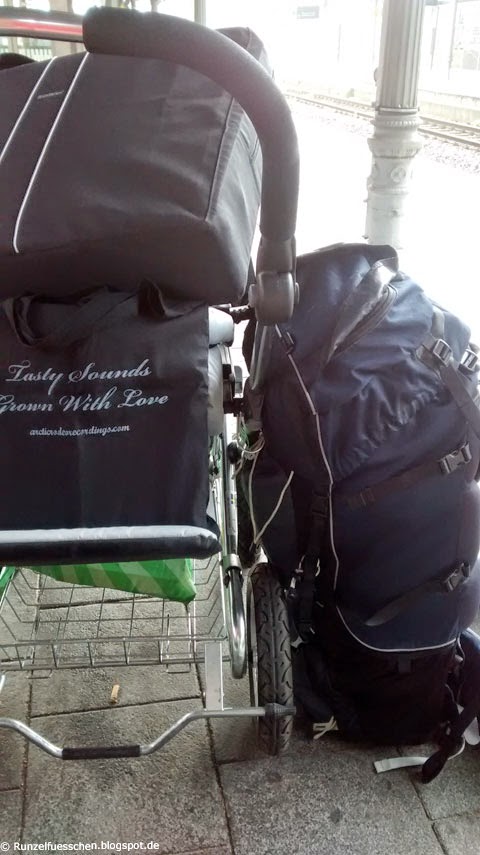 Mit Baby unterwegs - mit Baby verreisen - Runzelfuesschen Mit Baby unterwegs - mit Baby verreisen - Runzelfuesschen