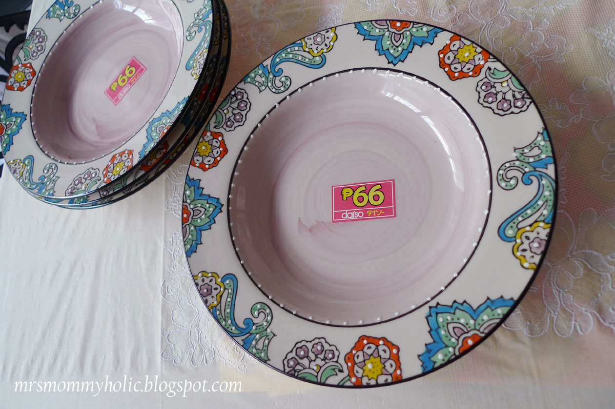 MrsMommyHolic New plates & mugs