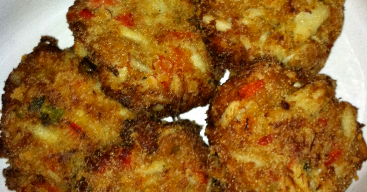 Little Mommy, Big Appetite Crab Cakes Anyone? The BEST Crab Cake Recipe