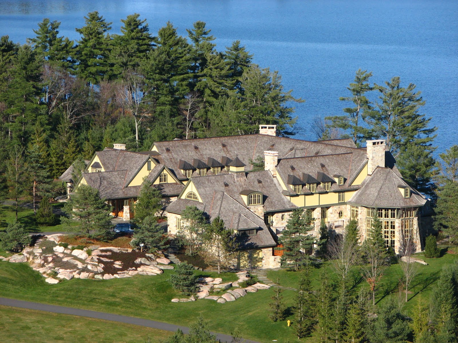 Muskoka Seasons MATTAMY COTTAGE