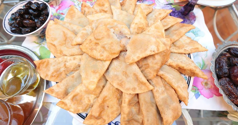 Eskişehir Çi Börek (Çiğ Börek) Tarifi Nurselin Mutfağı Yemek Tarifleri