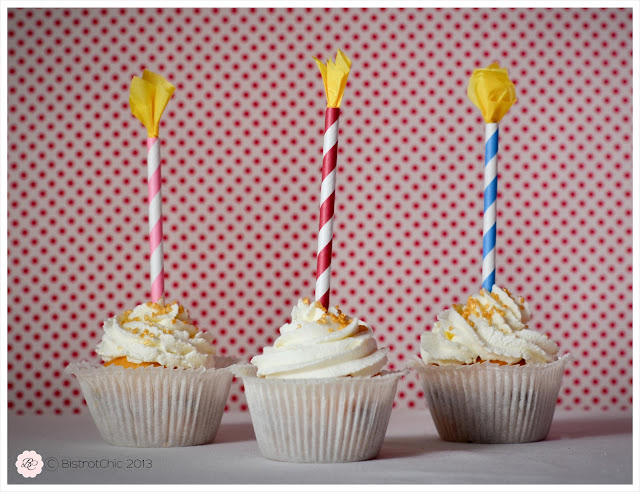 Cupcakes and fireworks imitating candles from BistrotChic