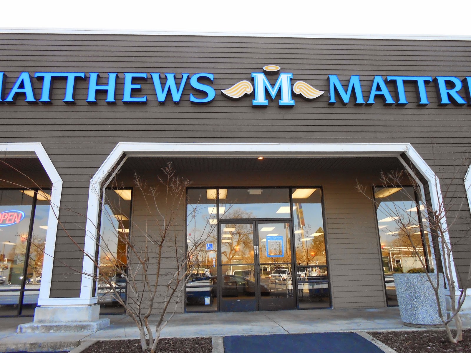 matthews mattress near me
