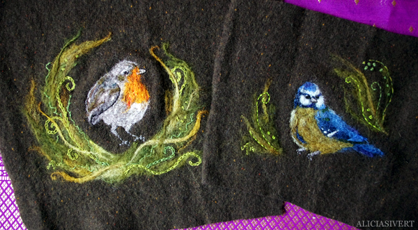 aliciasivert, alicia sivert, alicia sivertsson, blåmes, Eurasian blue tit, tova, filta, tovning, filtning, torrtovning, nåltovning, nåltova, nålfilta, torrtova, torrfilta, ull, wool, needlefelting, felt, felting, needlefelt, bird, fågel, hantverk, handicraft, konst, skapa, makeri, alster, craft, robin redbreast, rödhake, rödhakesångare