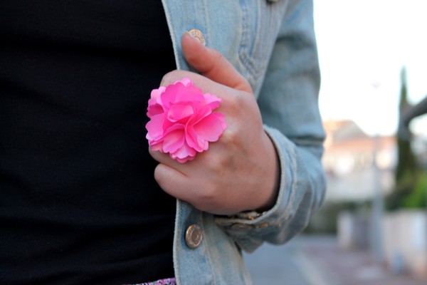 Le temps des Cerises Bague rose fleurs