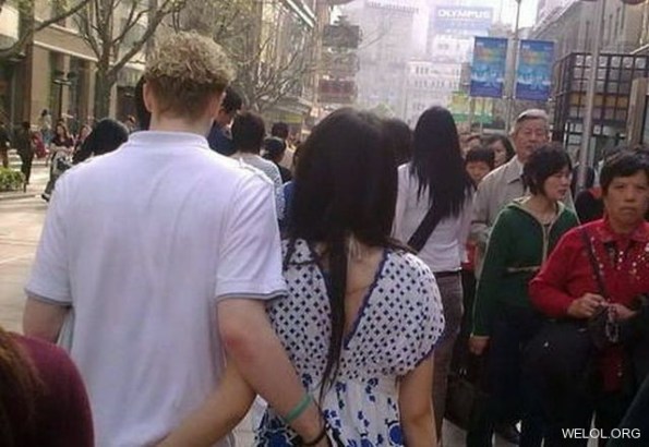 Gambar+Pantat+Wanita Pantat Wanita http://www.liputanterbaik.com/2013/01/cowok-ini-ngapain ...