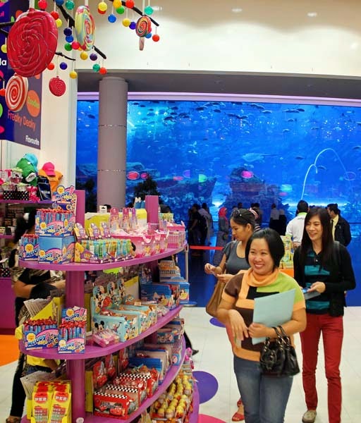 Stock Pictures Candy shops in Dubai