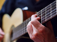 Guitar lessons online