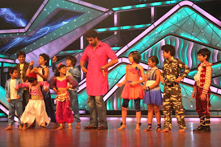 Abhishek, Ajay Devgan and Rohit Shetty at Promotion of 'Bol Bachchan' on Zee Lil Champs images