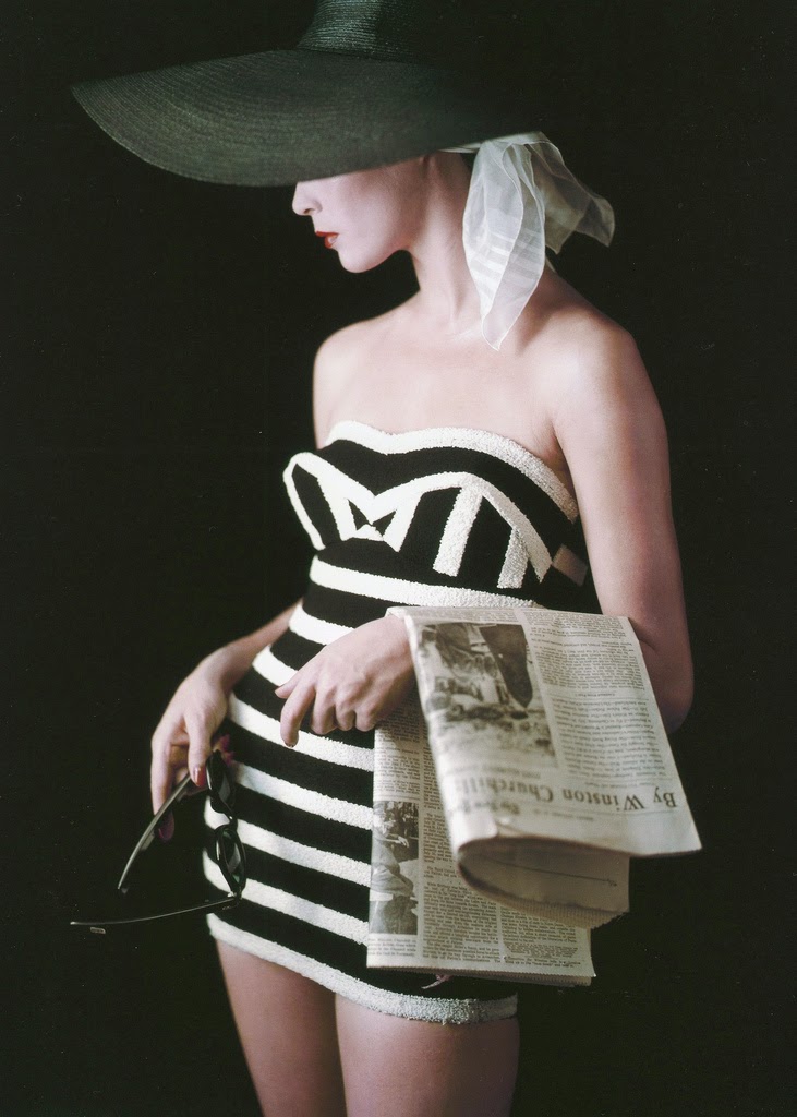 Stunning Image of Jean Patchett in 1953 