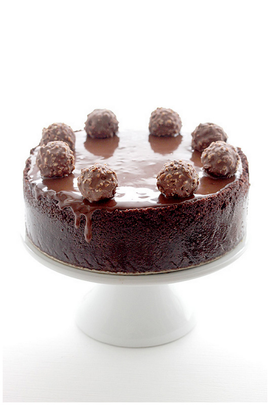 Foodagraphy. By Chelle. Triple Chocolate Kahlua Cheesecake