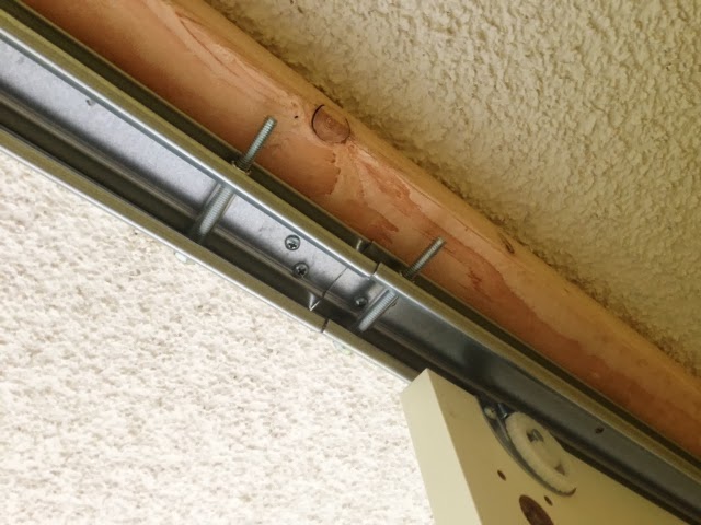 Full Height Wall To Wall Sliding Bypass Doors Using Hasvik Panels