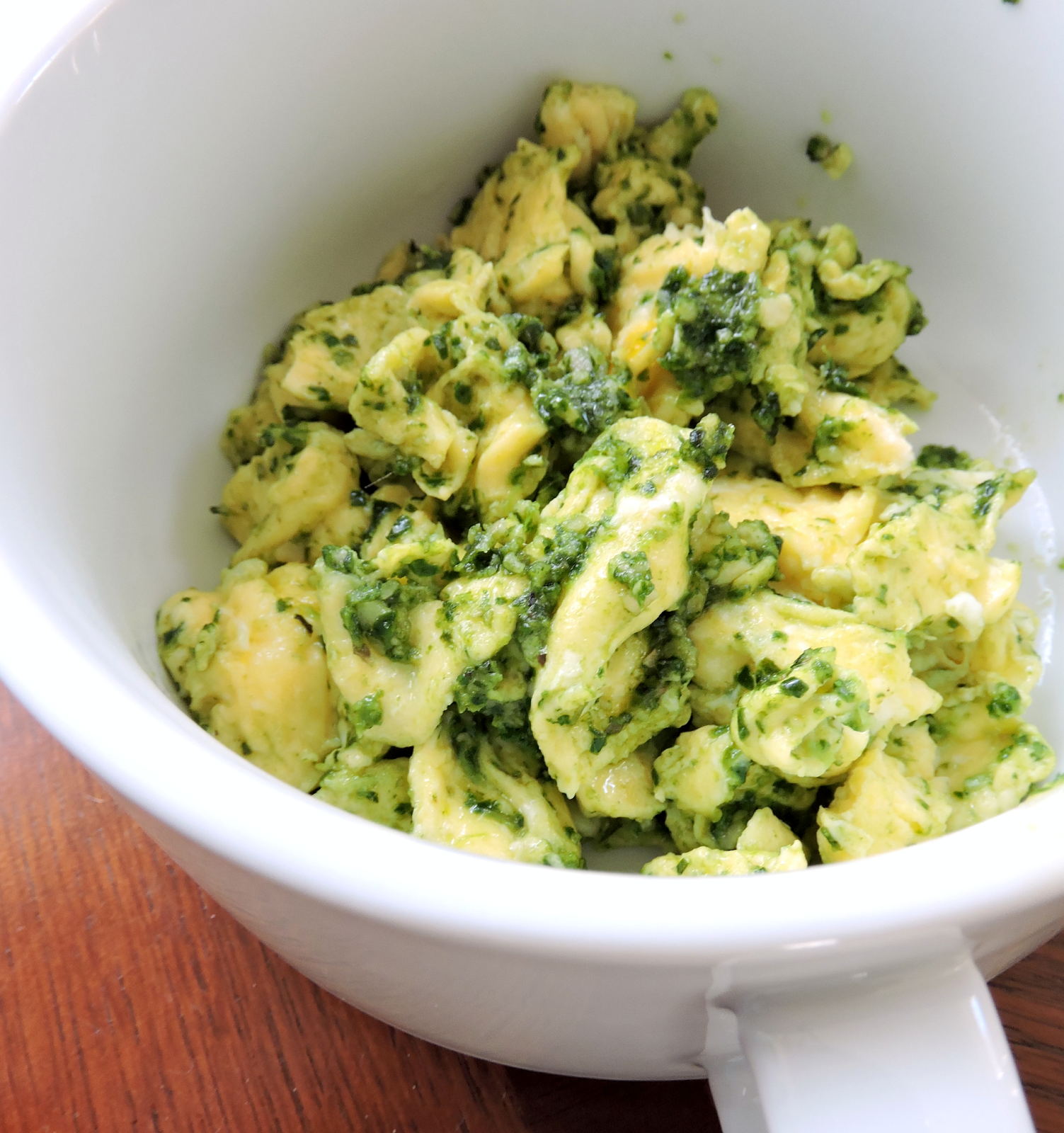 DairyFree Spinach Pesto Paleo, Whole30 Just Jessie B