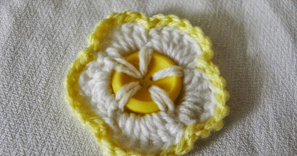 Kabed Diseños Five Petals Crochet Button Flower Tutorial