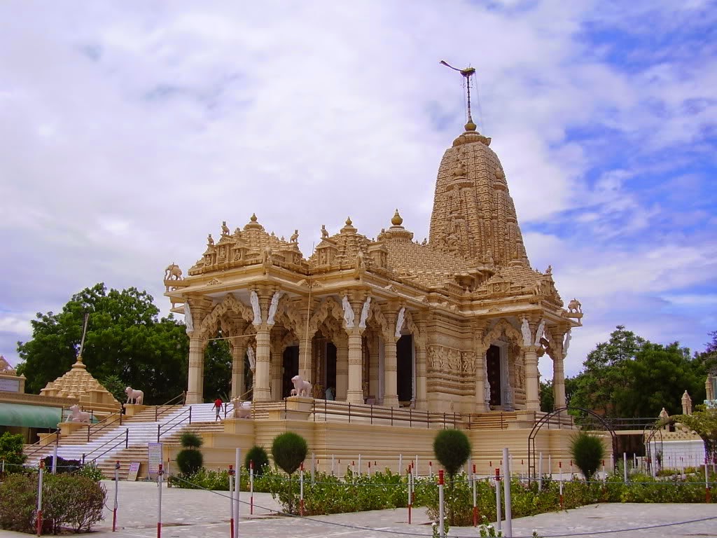 Tour India Temples in Jammu, Kashmir, India